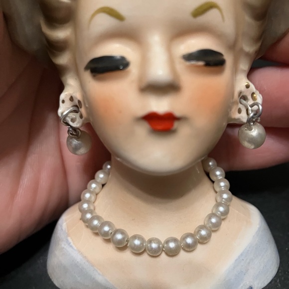 Vintage Mini Lady Head Vase - Picture 6 of 8
